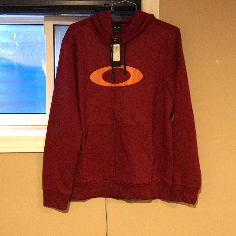 Oakley hoodie